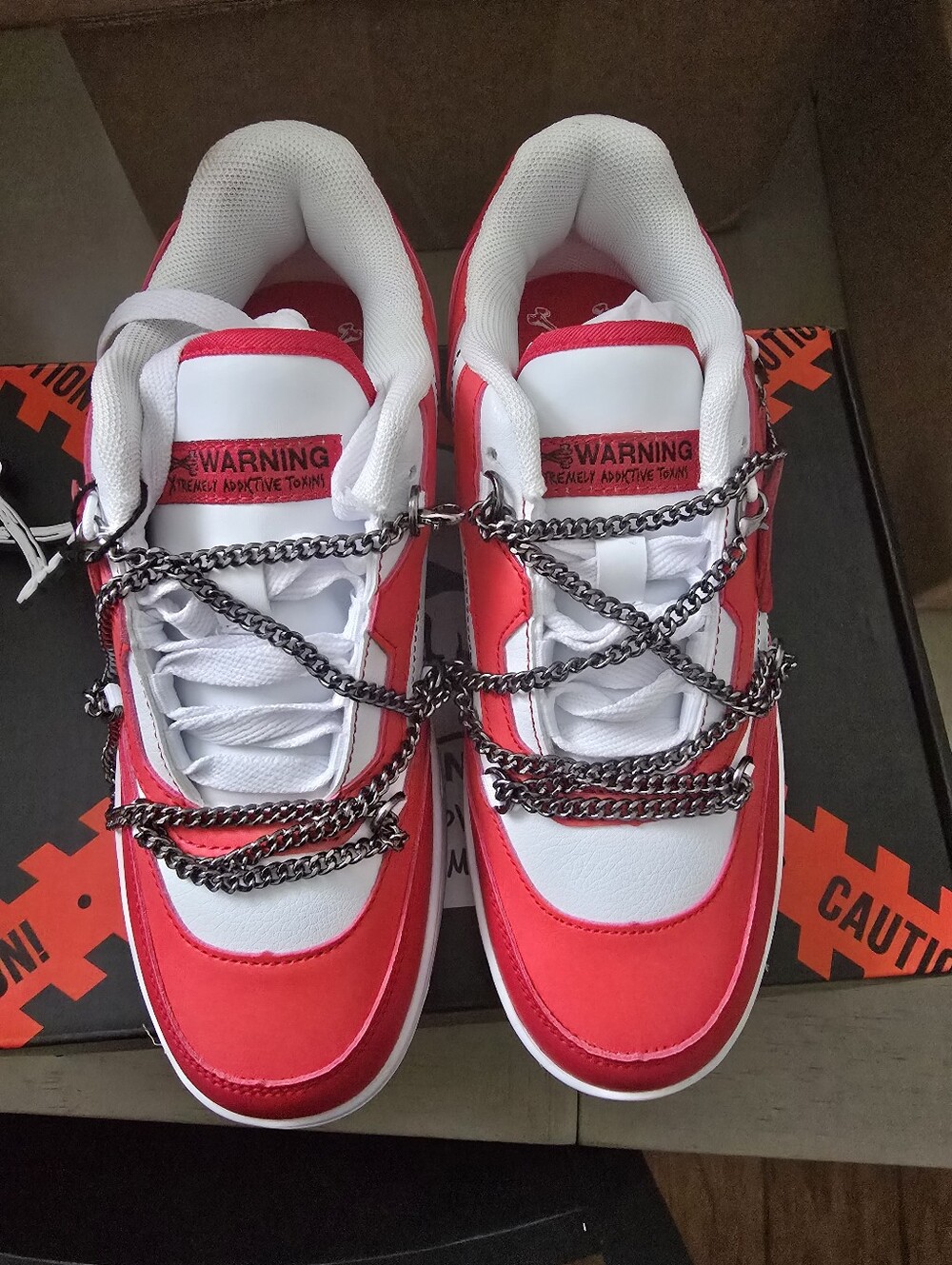 Warning Red & White Men’s Low-Top Sneakers